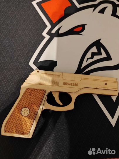 Деревянный резинкострел