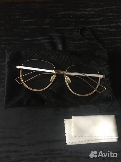 Очки солнцезащитные