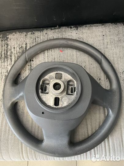 Руль на Гранту