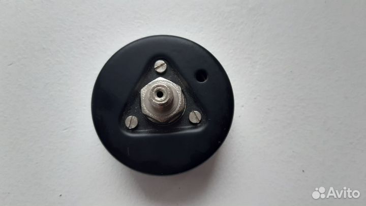 Манометр радиального подключения FC