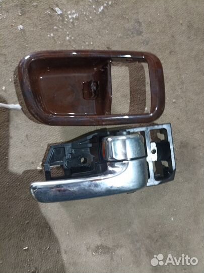 Стекло на заднию тойета нади