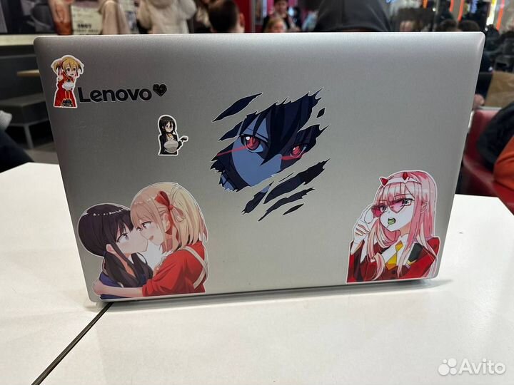 Ноутбук Lenovo