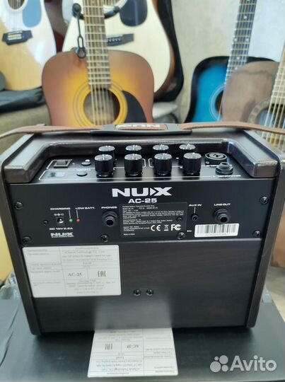 Комбоусилитель для акустической гитары, 25Вт, Nux