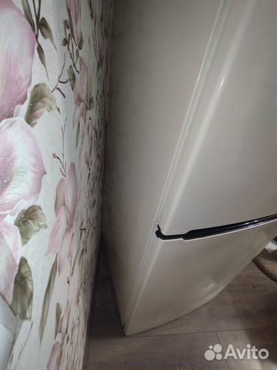 Холодильник двухкамерный Bosch KGV36XK2AR бежевый