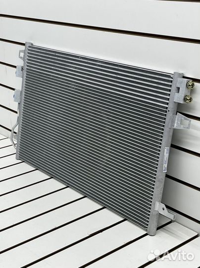 Радиатор кондиционера Dodge Caravan