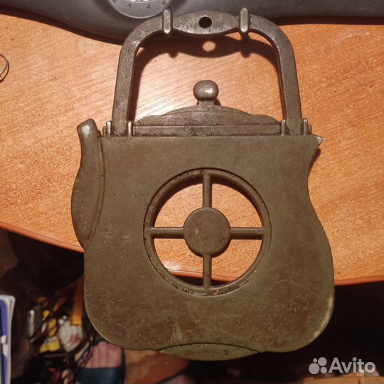 Подставка под горячее чайник,металл СССР