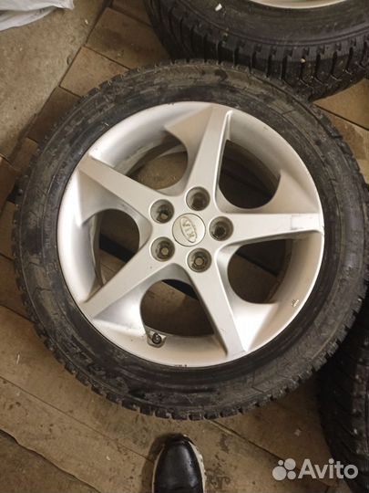 Продаю оригинальные колёса на kia