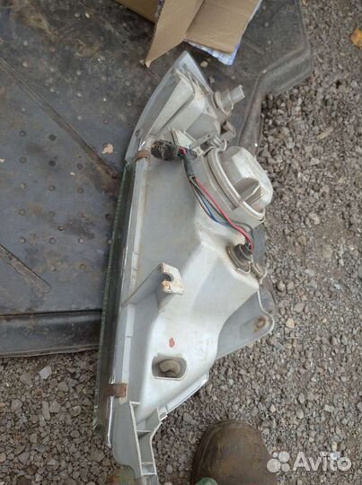 Фара Дэу Нексия