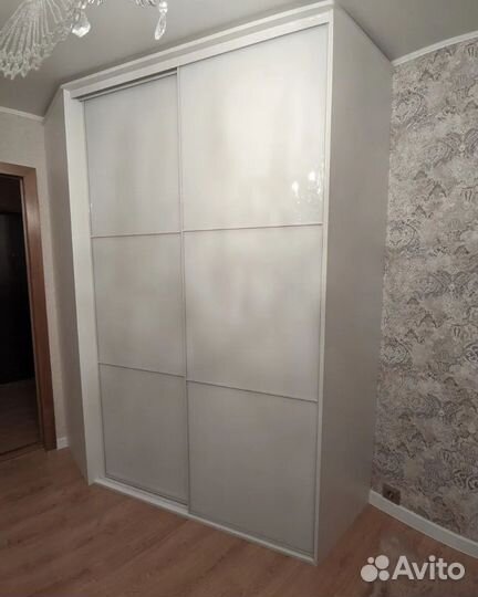 Шкаф купе угловой