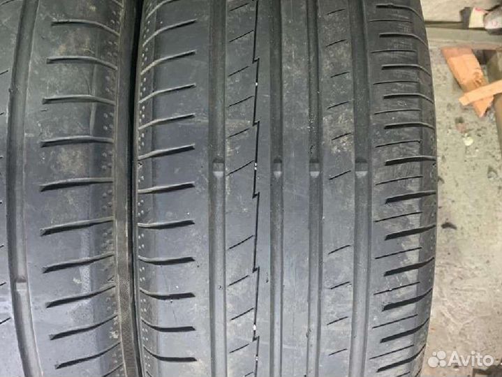 Yokohama BluEarth AE50 235/55 R18