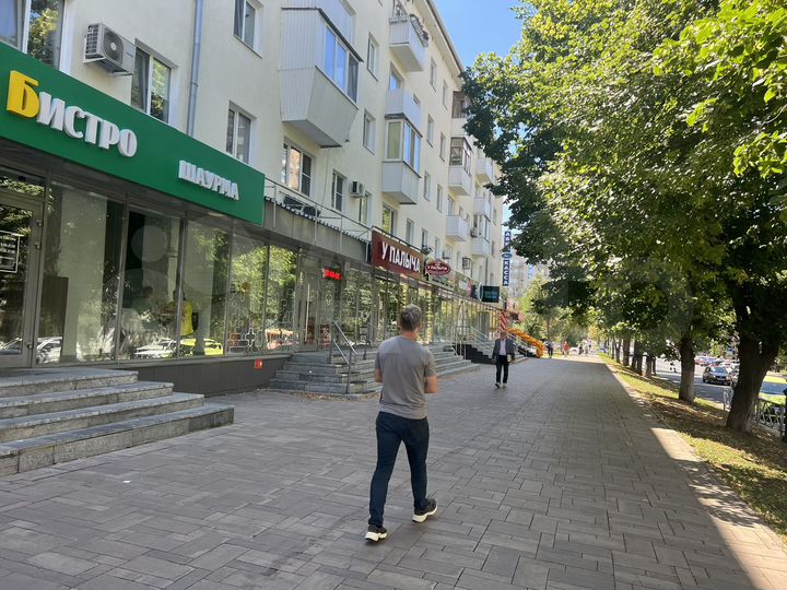 Сдается в аренду нежилое помещение 64,5 кв.м