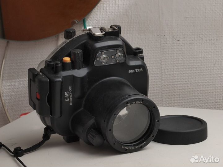 Подводный бокс Meikon для Olympus E-M5 пластик до