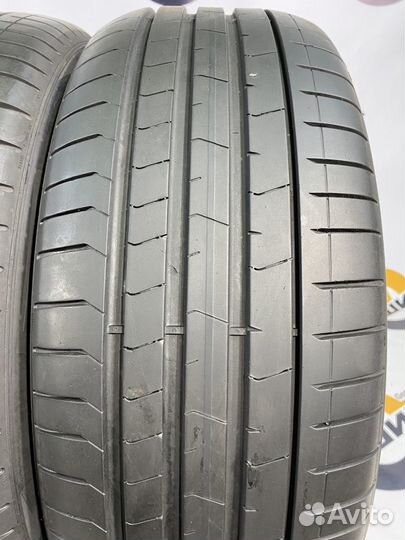 Pirelli P Zero PZ4 235/50 R19