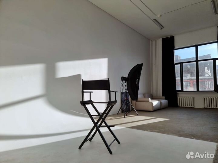 Аренда фотостудии. Зал с циклорамой