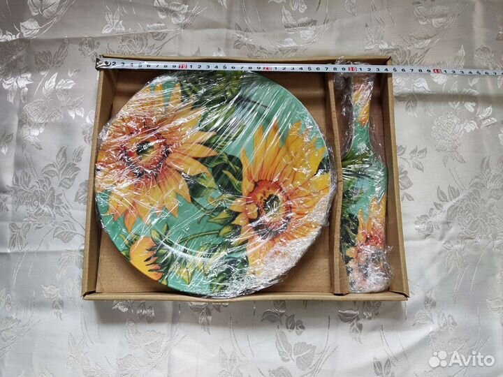 Блюдо для торта с лопаточкой