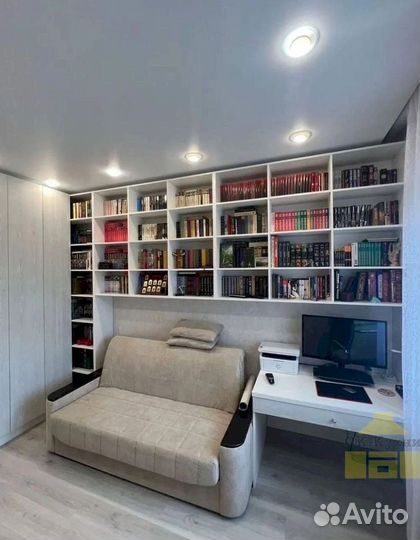 Шкаф навесной