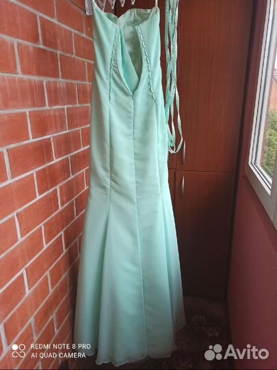 Вечернее платье