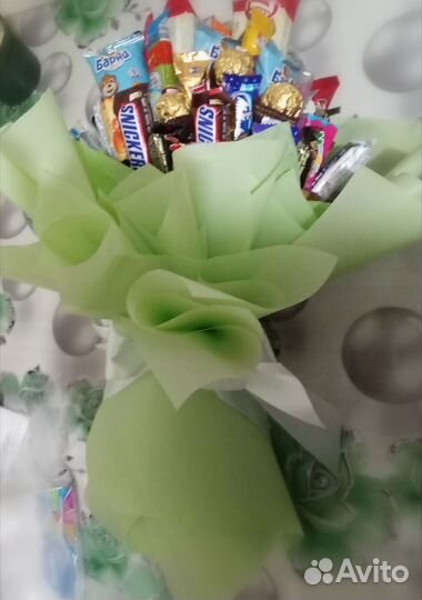 Букеты из конфет, чая, шоколада, игрушек