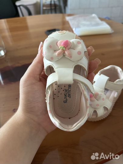 Сандалии для девочки 19 размер