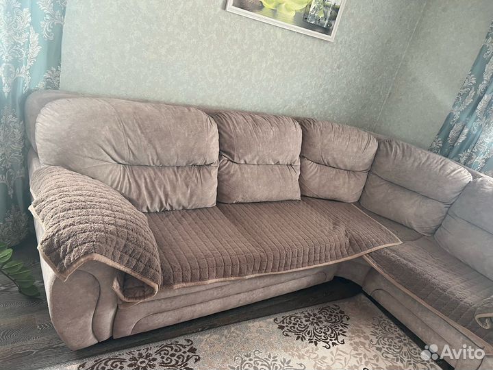Угловой диван бу