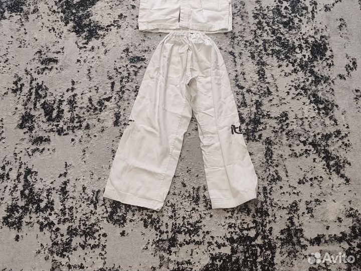 Кимоно для тхэквондо 140