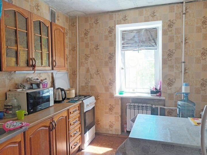 3-к. квартира, 60 м², 2/5 эт.