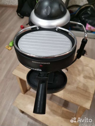Кофеварка рожковая redmond rcm1502