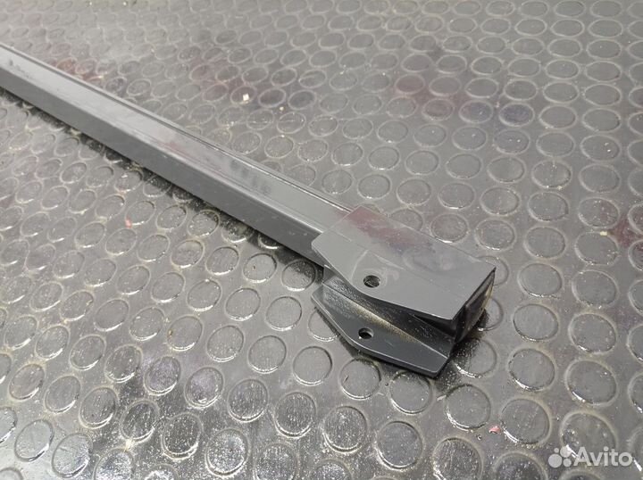 Кронштейн спойлера кабины