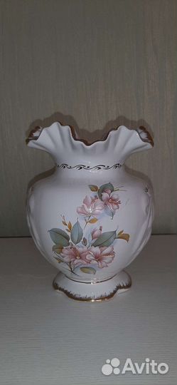 Ваза фарфоровая (ручн.роспись, позолота)