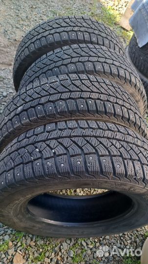 Viatti Brina Nordico V-522 185/65 R14 86