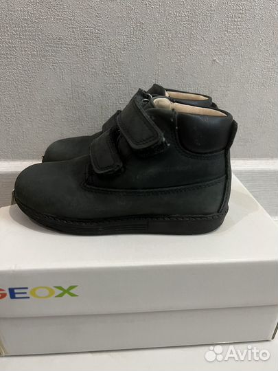 Ботинки осенние geox 24