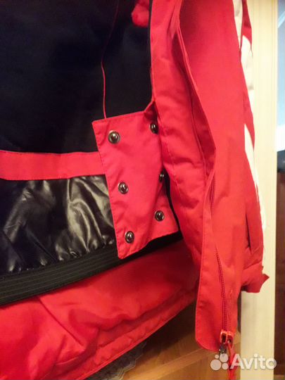 Спортивная куртка