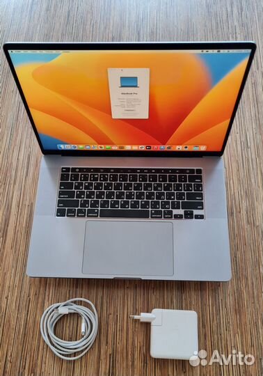 Macbook pro 16 2021 i9 2,4 Ггц/32гб/512/4гб видео