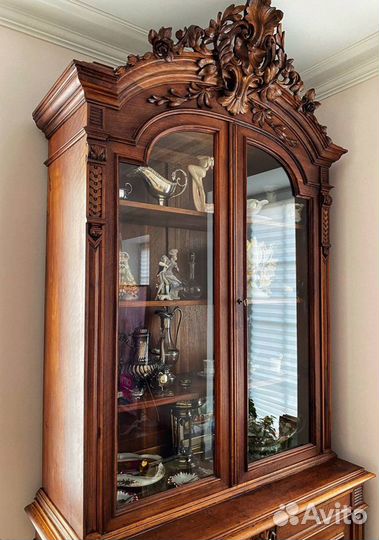 Старинная мебель