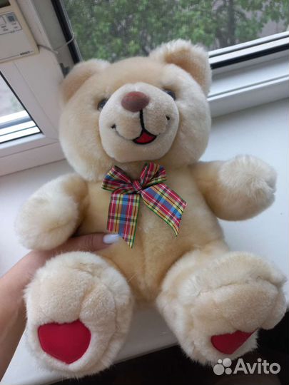 Плюшевый медведь