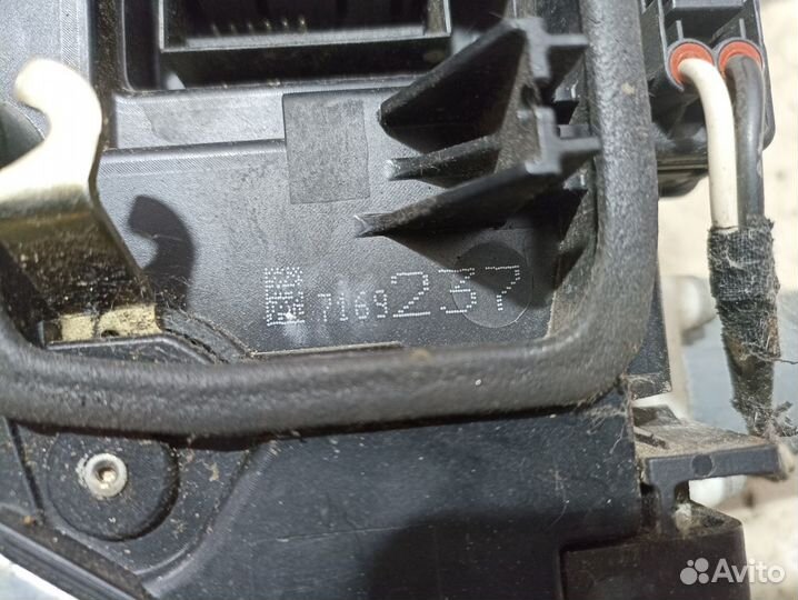 Замок двери передний левый BMW E66