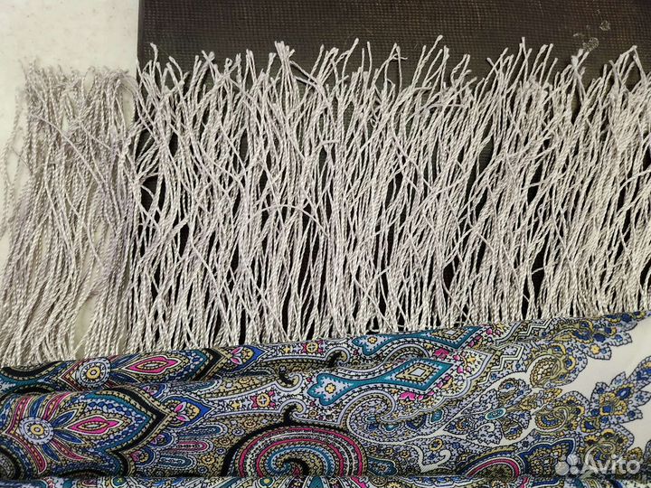 Павлопосадская шаль Драгоценная