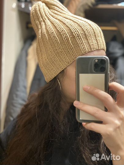 Шапка носок новая вязаная бежевая