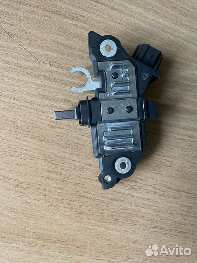 Регулятор напряжения генератора bosch