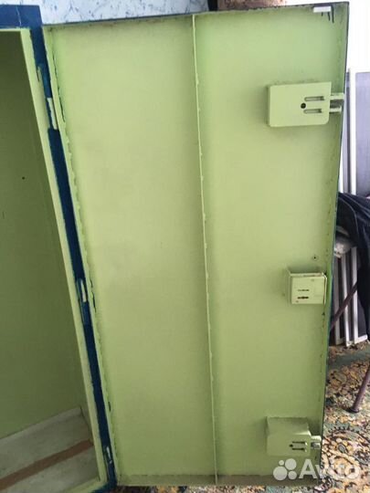 Оружейный сейф