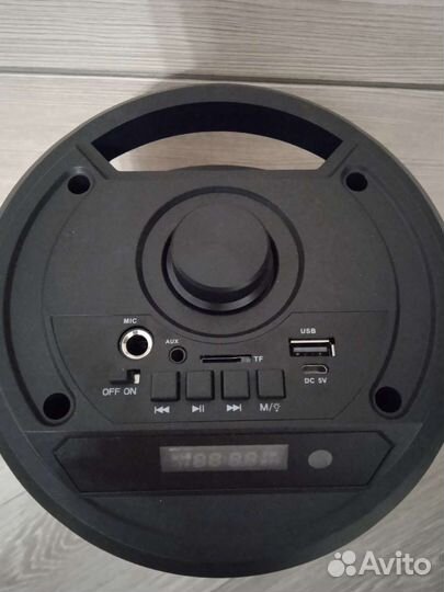 Музыкальная колонка с блютузом и караоке