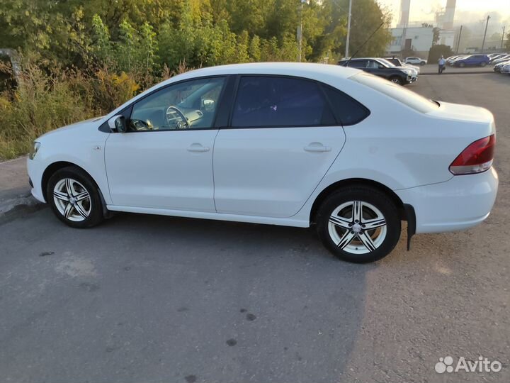 Volkswagen Polo 1.6 МТ, 2011, 168 000 км