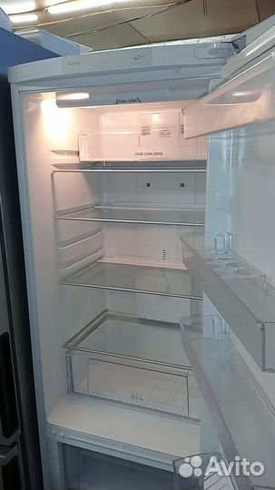 Холодильник бу хотпоинт Аристон