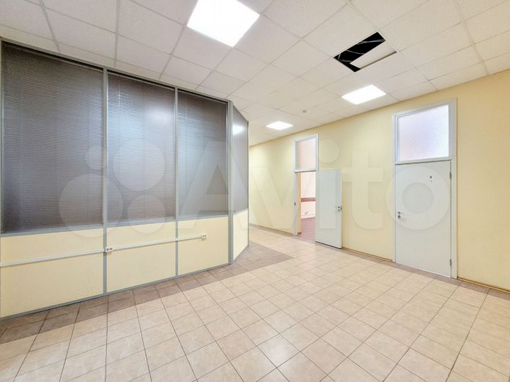 Офисный этаж, 481.5 м²