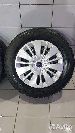 Michelin X-Ice 3 205/65 R16