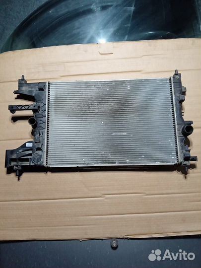 Радиатор охлажления шевроле круз 1.8