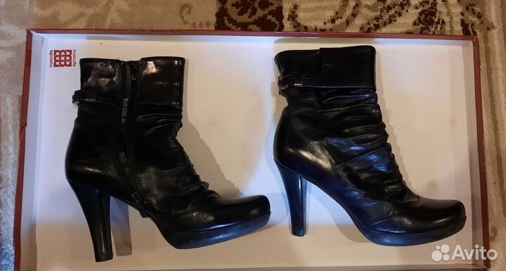 Сапожки натуральная кожа 36р, 3 пары, за все