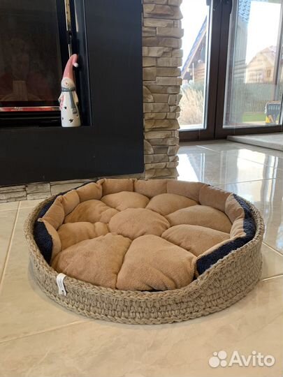 Лежанка с матрасиком