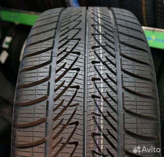 Goodyear UltraGrip 8 Performance 205/65 R16 95H