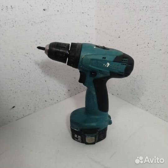 Дрель-шуруповерт Makita 6281dwpe (П)